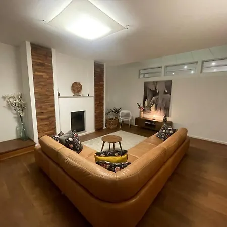 شقة Rooftop Loft Flat For 4 Guests ميونيخ