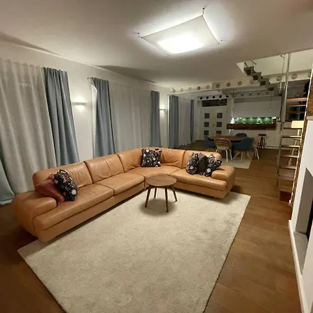 شقة Rooftop Loft Flat For 4 Guests ميونيخ
