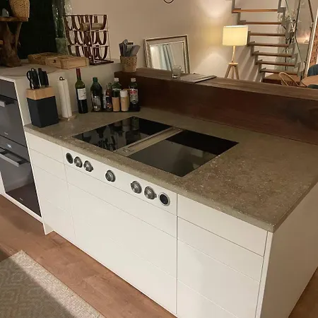 Rooftop Loft Flat For 4 Guests * München
