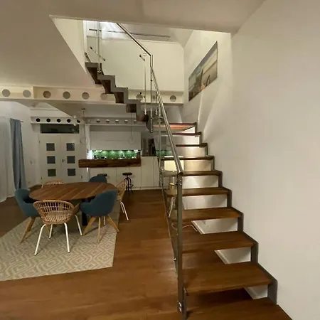 Rooftop Loft Flat For 4 Guests Appartement