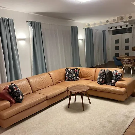 Rooftop Loft Flat For 4 Guests *